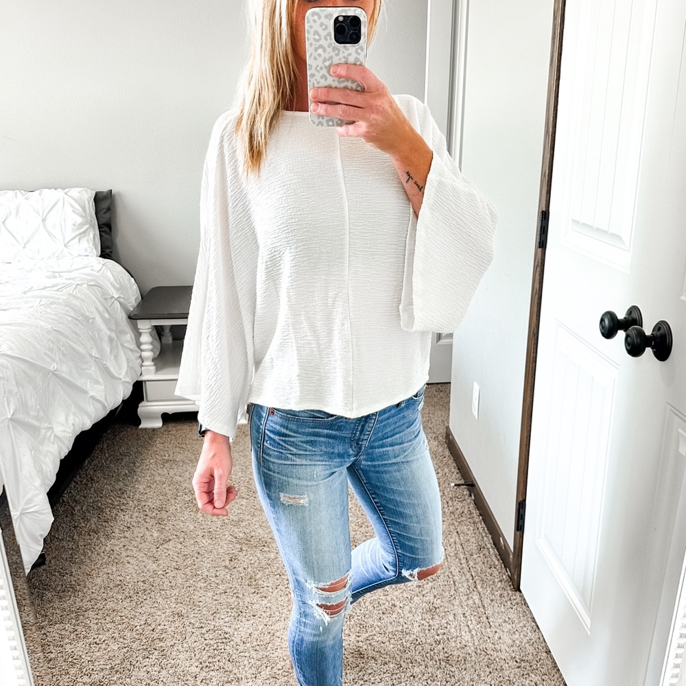 Maeve by Anthropologie White Medium Flowy Gauze Blouse Boho Short Top